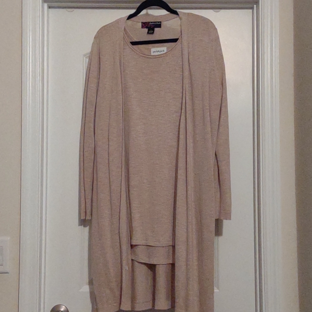 Women's two piece top